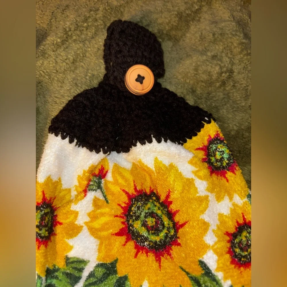 Vintage Sunflower Dish Towels with Crochet Tops